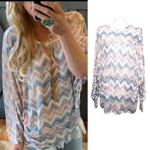 Bohemian Chevron Tie Sleeve Knit Top Size Large